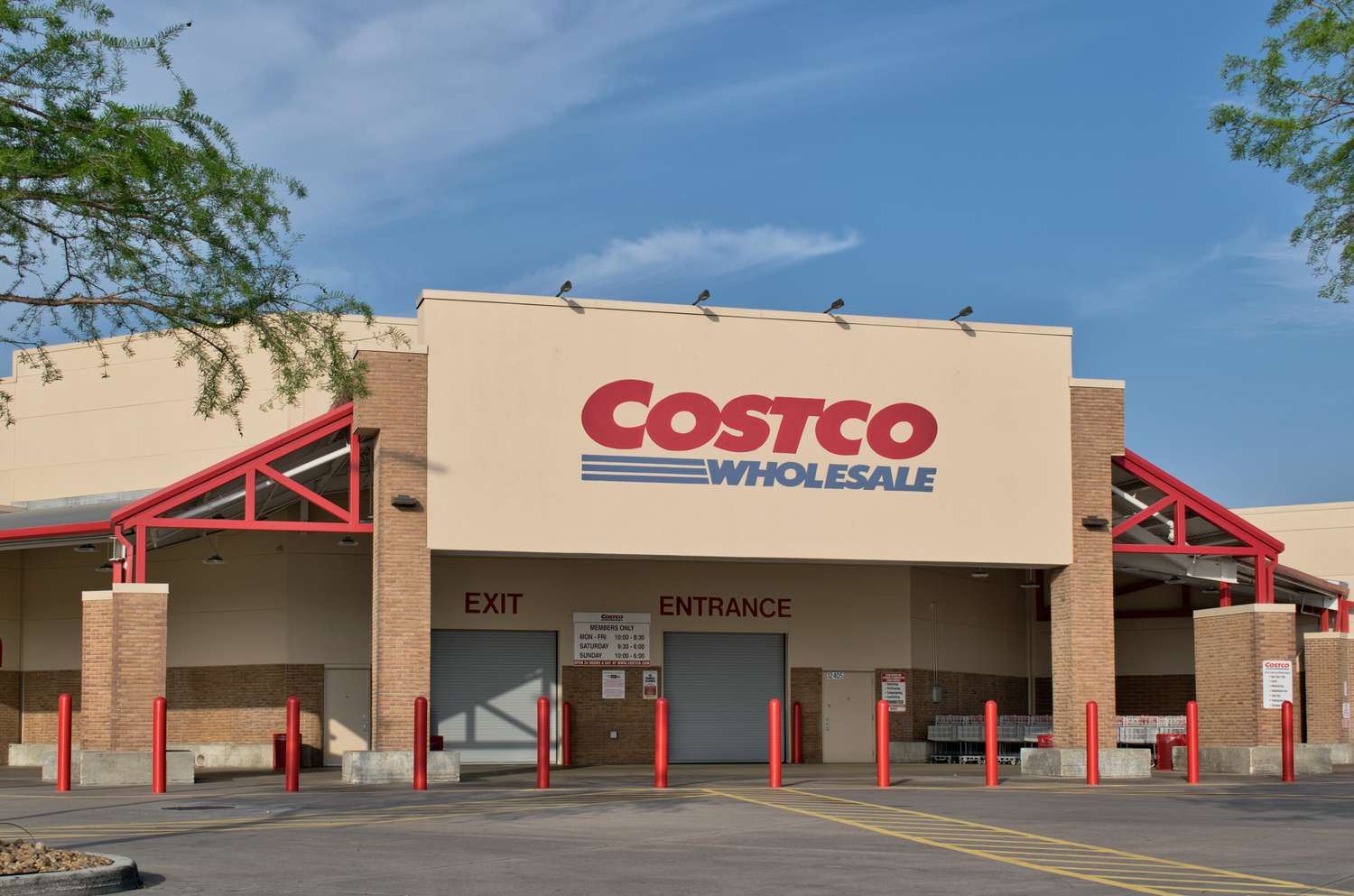 Costco Stores Closed on Memorial Day 2025: What Shoppers Need to Know
