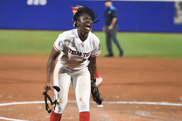 Texas Tech Stuns Texas 4-3 in WCWS: Game 3 Showdown Tonight