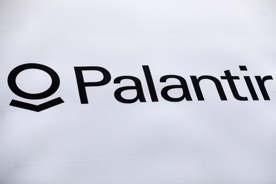Palantir Stock Skyrockets to $133.55: $795M Army Deal and Trump Ties Drive 512% Surge in 2025
