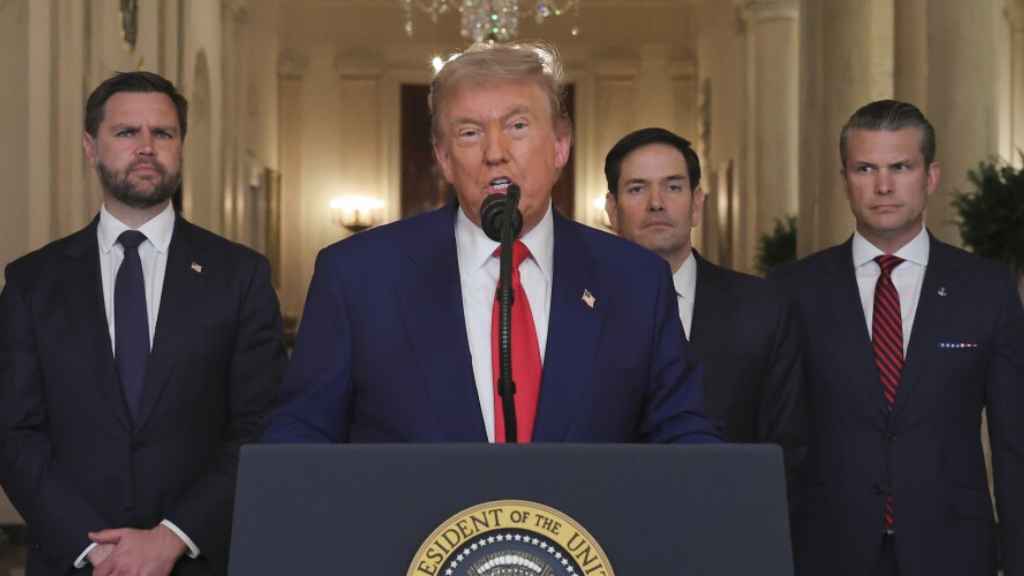 us bombs iran